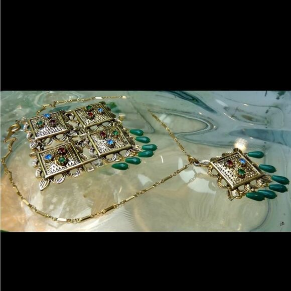 SARAH COVENTRY TEMPLE OF LIGHTS SIGNED DANGLE BROOCH LOT - Picture 11 of 13